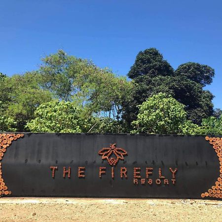 The Firefly Resort Semporna Bagian luar foto