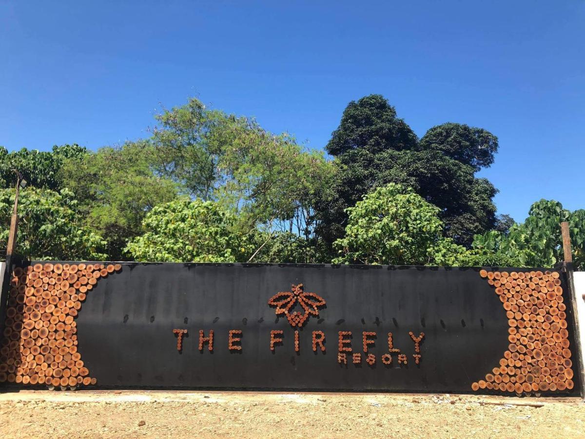 The Firefly Resort Semporna Bagian luar foto